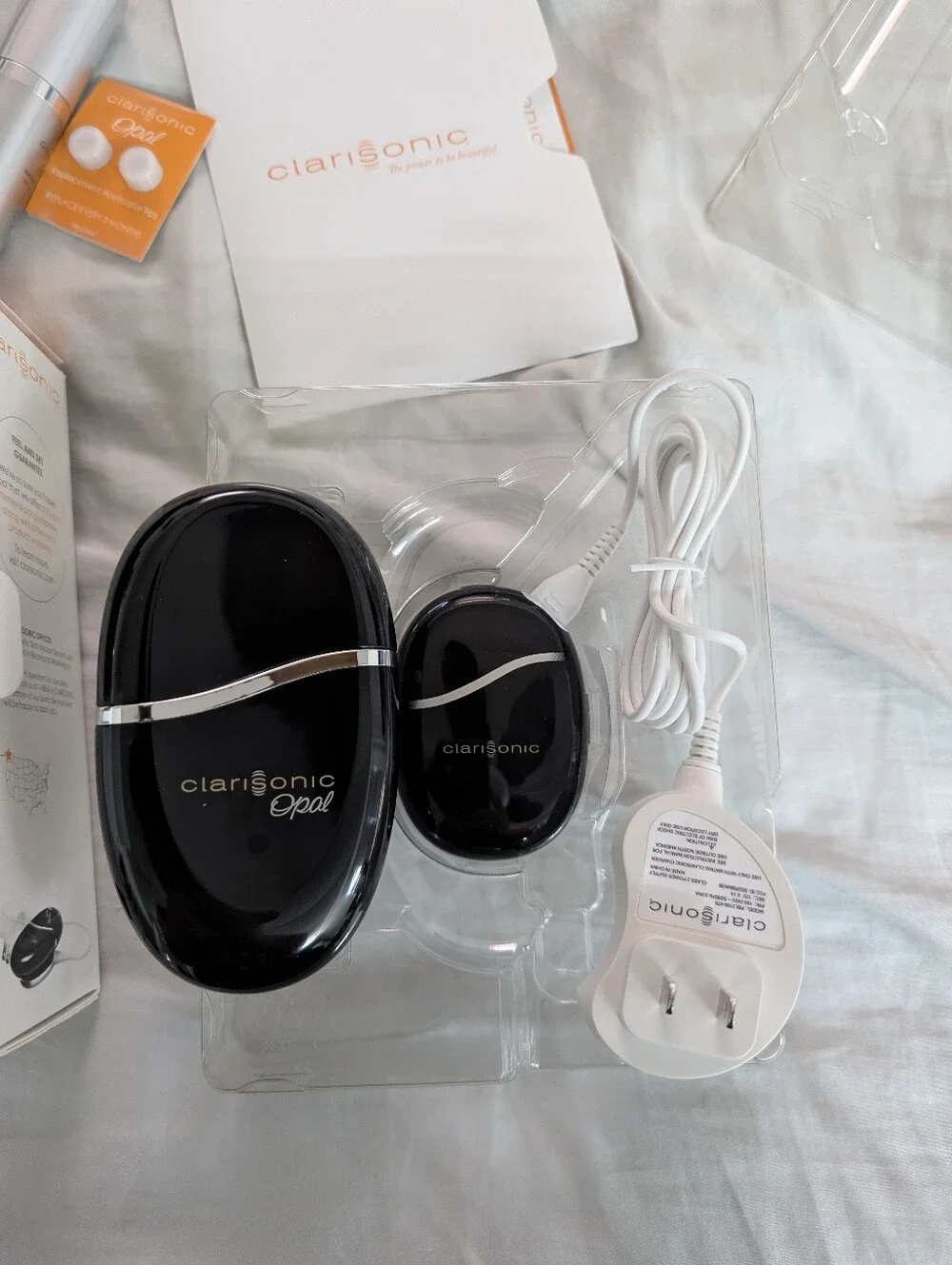 NEW Open Box Clarisonic Opal Sonic Skin Infusion Set-device,Charger,2 Tips,Serum